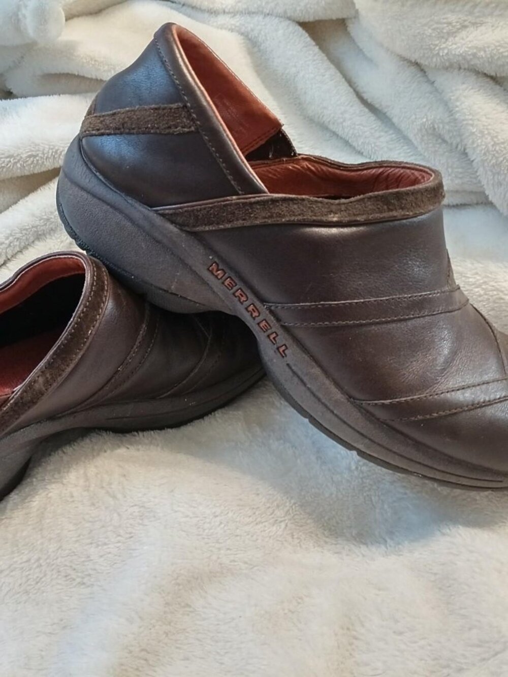Women's Merrell brown leather slip on hiking shoes